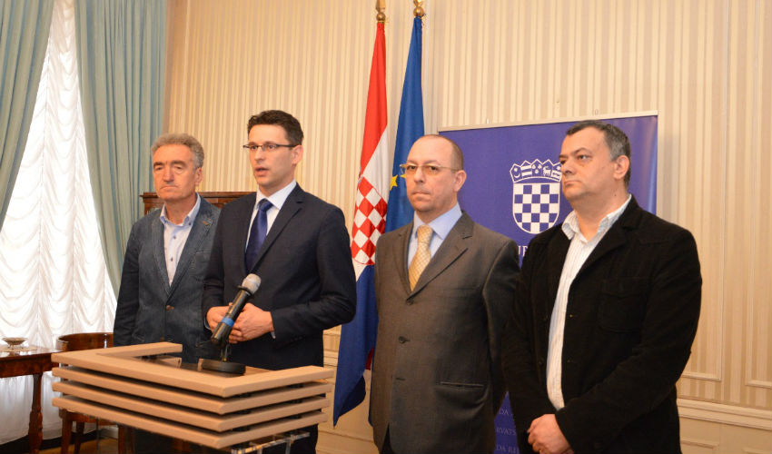 Povećanje 6% osnovice za izračun plaće u državnoj službi